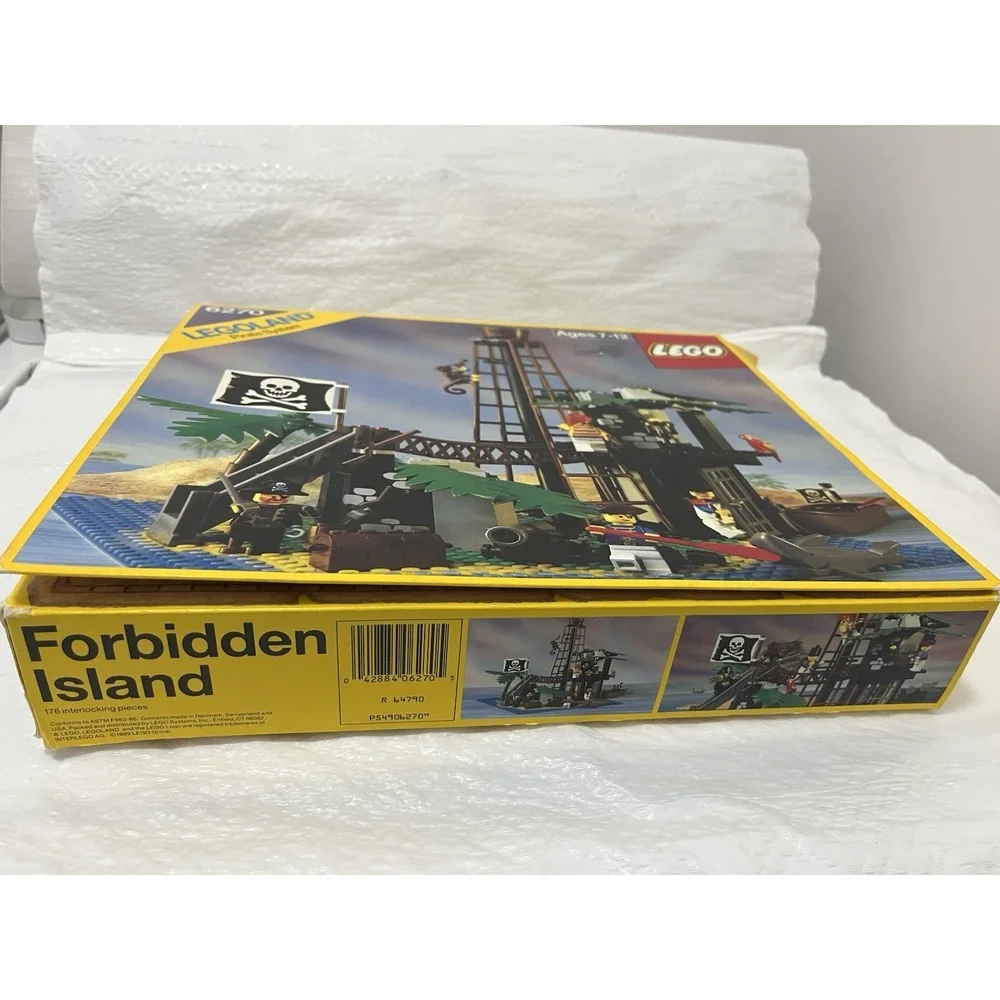 Vintage Lego Box Set 6270 Forbidden Island With Original Box And Instructions